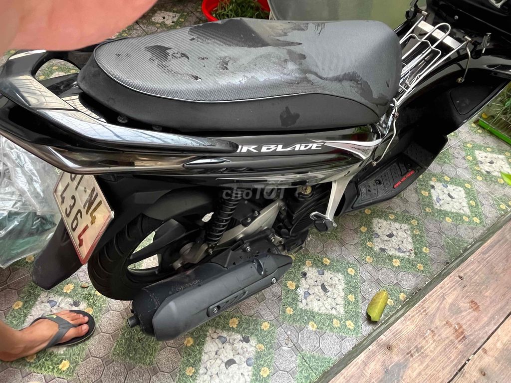 Воздушный клинок Honda 2008 черный