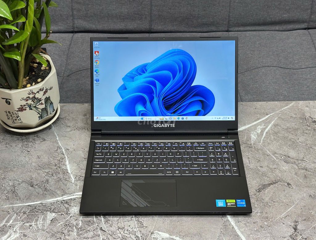 LAPTOP GIGABYTE I5 12450H/16GB/512GB/4050 6G/15.6". Mua bán Laptop tại Quận Bình Thạnh Tp Hồ Chí Minh được đăng bởi Z COMPUTER CHI NHÁNH BÌNH THẠNH hình 1