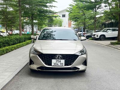 Hyundai Accent 2022 AT tiêu chuẩn.