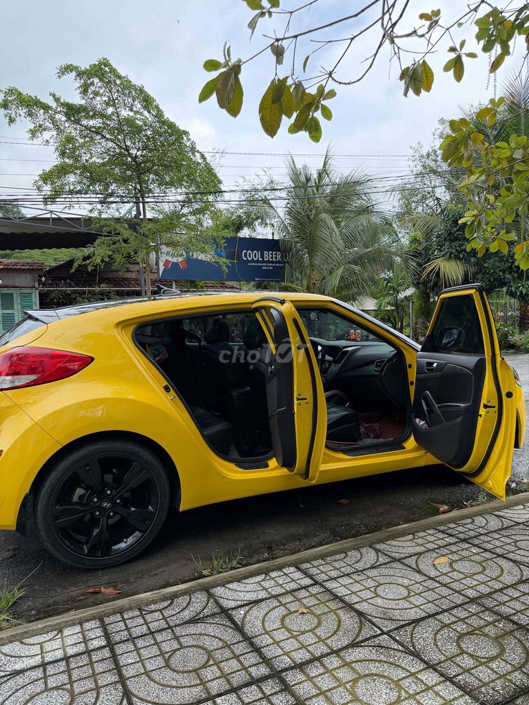 Hyundai Veloster 2011 1.6 GDI AT. Mua bán Ô tô tại Thành phố Thủ Dầu Một Bình Dương được đăng bởi tuấn hình 9
