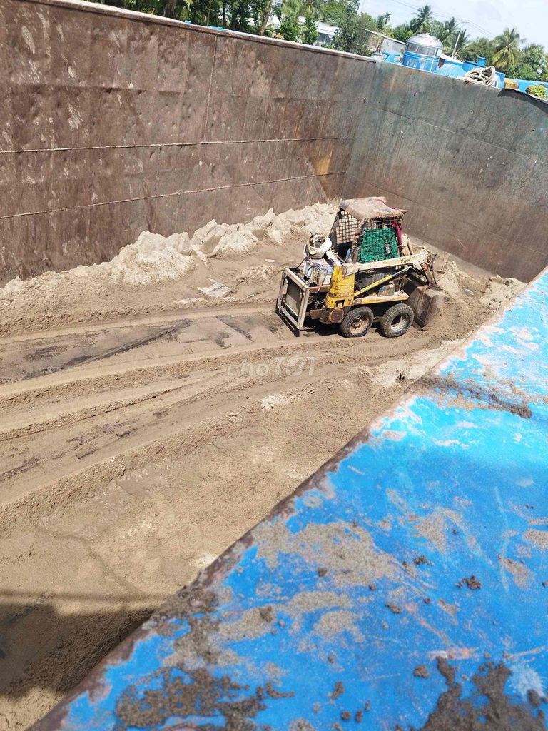 Máy xúc lật đã qua sử dụng. ủi sà lan, ủi bãi.. Mua bán Phương tiện khác tại Quận Cái Răng Cần Thơ được đăng bởi Minh hình 3