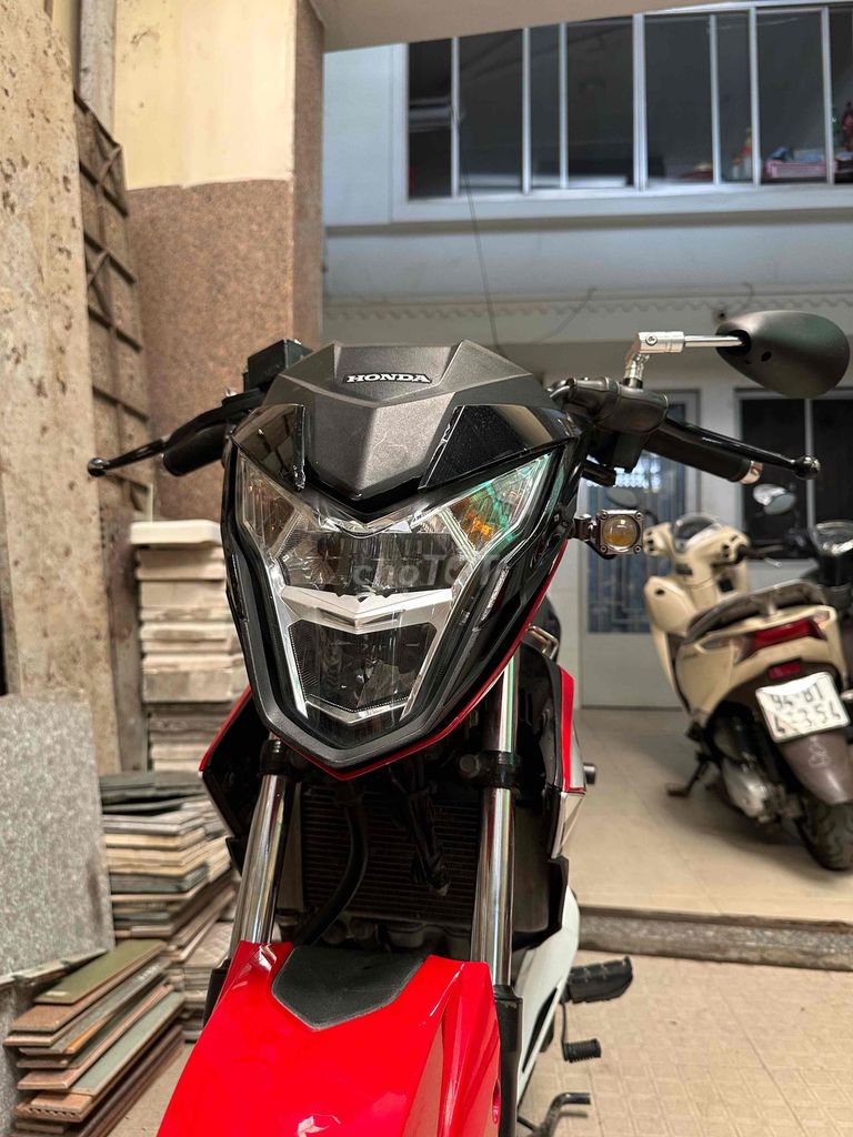 cần bán lại chiến mã của tui cho ae đam mê ạ !. Mua bán Xe máy tại Quận Bình Tân Tp Hồ Chí Minh được đăng bởi Khánh Đông hình 2