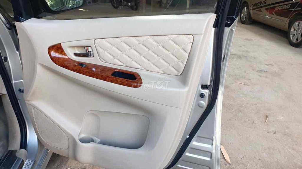 Toyota Innova 2007 Bạc. Mua bán Ô tô tại Quận Bình Tân Tp Hồ Chí Minh được đăng bởi  Mãnh hình 8