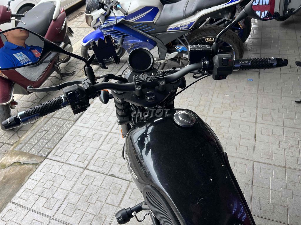 GPX Legend 150 Fi ❇️Đồng Moto Đà Lạt❇️. Mua bán Xe máy tại Thành phố Đà Lạt Lâm Đồng được đăng bởi ĐỒNG MOTOR 2  cá nhân hình 4