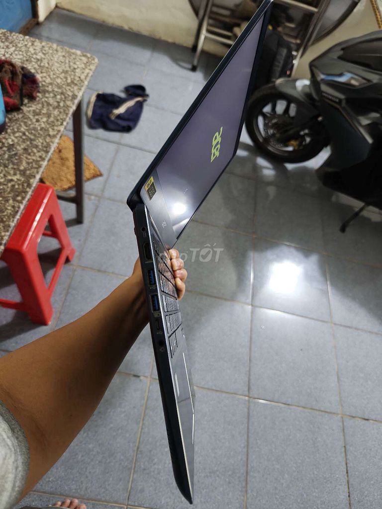 Acer Swift 3 Core i5 -8265U , RAM 8GB, SSD 256GB. Mua bán Laptop tại Huyện Đất Đỏ Bà Rịa - Vũng Tàu được đăng bởi Tien Nguyen hình 4