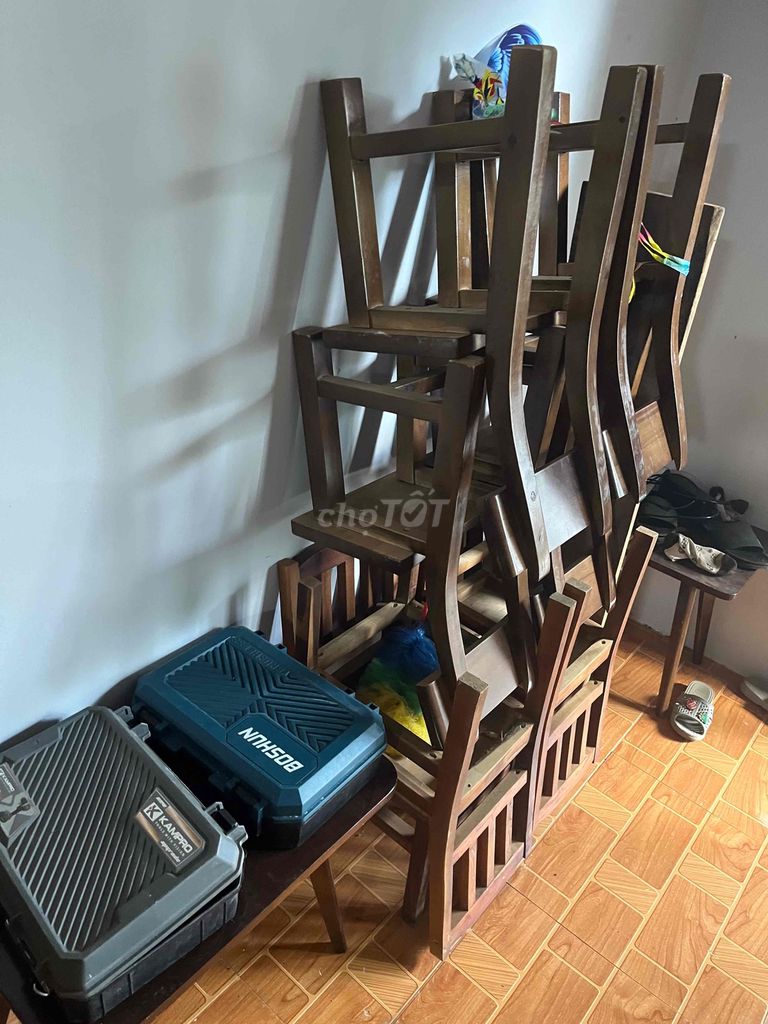 Bộ bàn ghế Gỗ Nâu 2 bàn 8 ghế. Mua bán Bàn ghế tại Huyện Cư Kuin Đắk Lắk được đăng bởi đào quốc việt hình 1