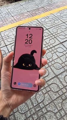 Samsung Galaxy Z Flip 7 256GB đỏ Đã dùng 1 tháng. Mua bán Điện thoại tại Quận Hải Châu Đà Nẵng được đăng bởi trần văn bình