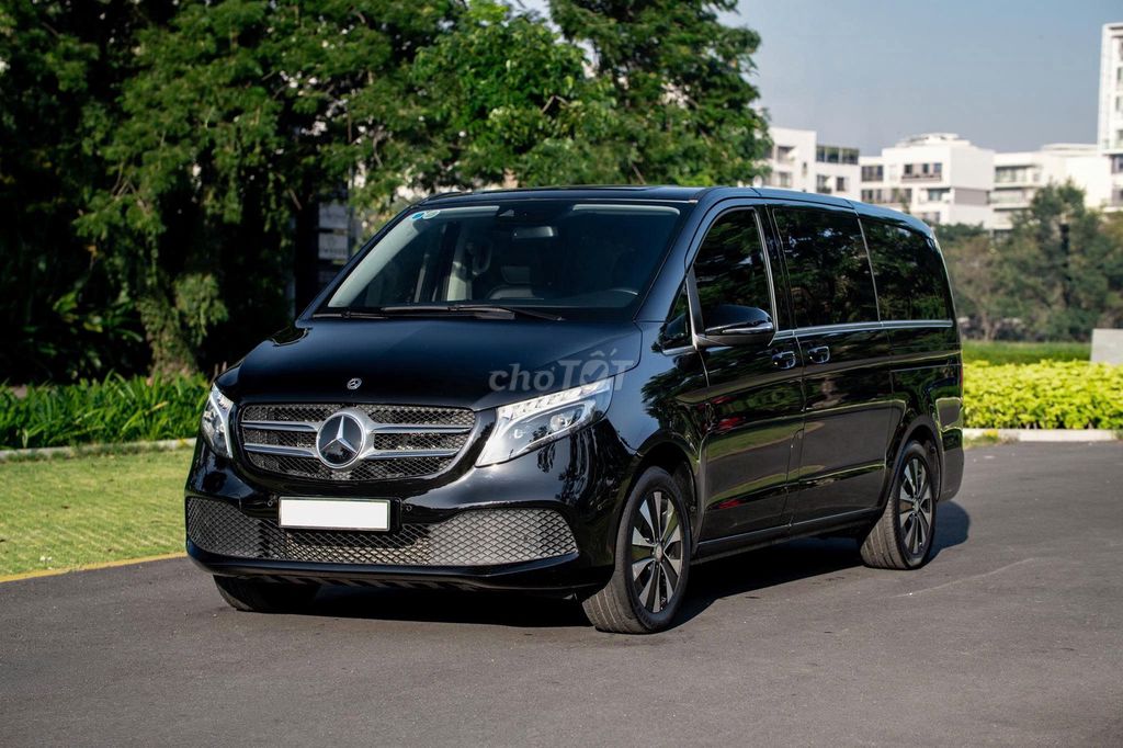 Mercedes-Benz V250 Luxury 2021 - Hỗ Trợ Vay. Mua bán Ô tô tại Quận 1 Tp Hồ Chí Minh được đăng bởi FatCar Auto hình 3