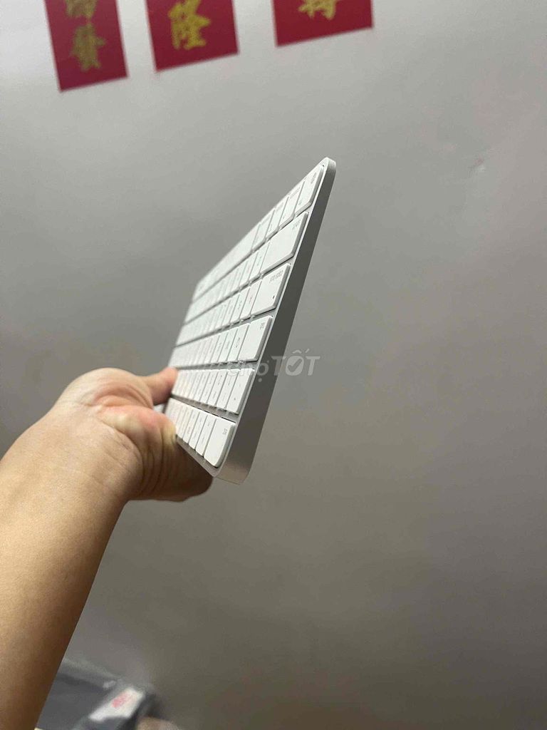 Bàn phím Apple Magic Keyboard 3 Trắng Bluetooth. Mua bán Phụ kiện (Màn hình, Chuột...) tại Quận 3 Tp Hồ Chí Minh được đăng bởi Phúc Nguyễn hình 1