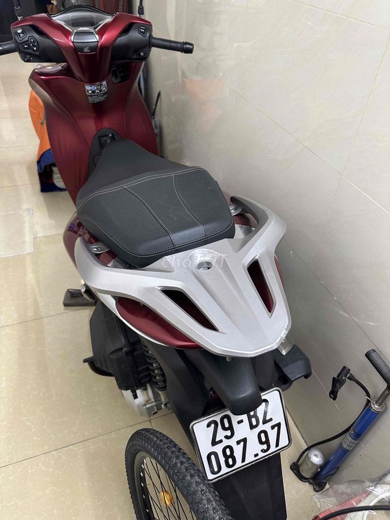 sh chính chủ 125 cbs 2020. Mua bán Xe máy tại Quận Ba Đình Hà Nội được đăng bởi Hà Long hình 2