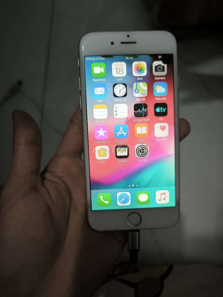 Thanh lý iPhone 6 64GB Bạc màn mực full chức năng. Mua bán Điện thoại tại Quận Ninh Kiều Cần Thơ được đăng bởi Anh Khoa 26 hình 1