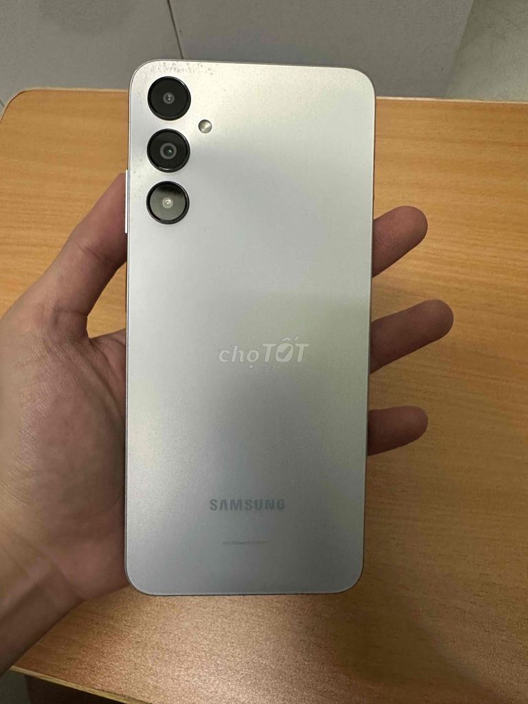 Samsung A05s 128GB Bạc. Mua bán Điện thoại tại Thành phố Thủ Dầu Một Bình Dương được đăng bởi Tên chưa cung cấp hình 1