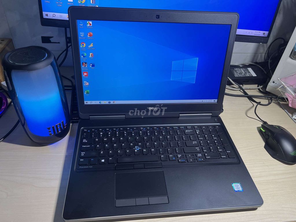 Dell Precision 7520 I7-7820HQ/Ram 32/SSD 512/98%