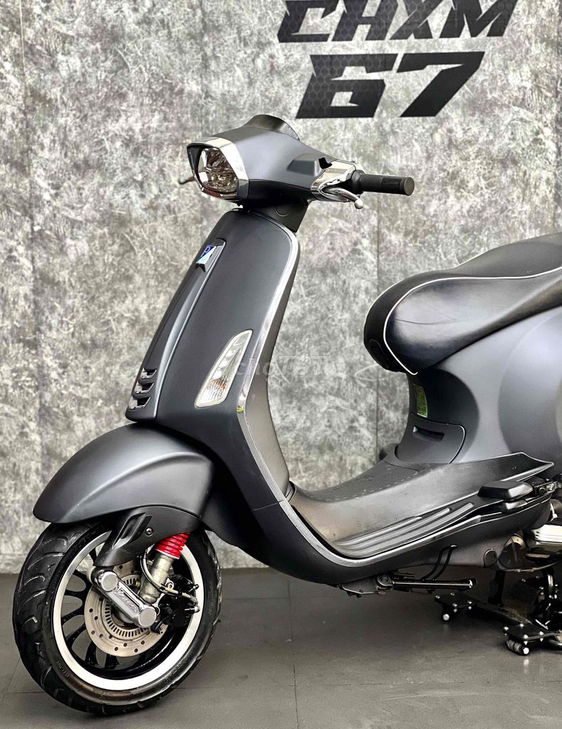 Vespa 2020 Iget ABS Led BSTP 50-N2 03584 Chính Chủ. Mua bán Xe máy tại Quận Bình Tân Tp Hồ Chí Minh được đăng bởi Văn Lực CHXM 67 hình 4