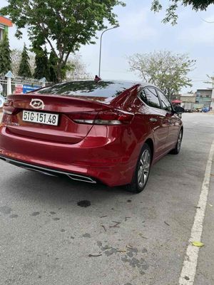 Hyundai Elantra 2018 Đỏ Đẹp