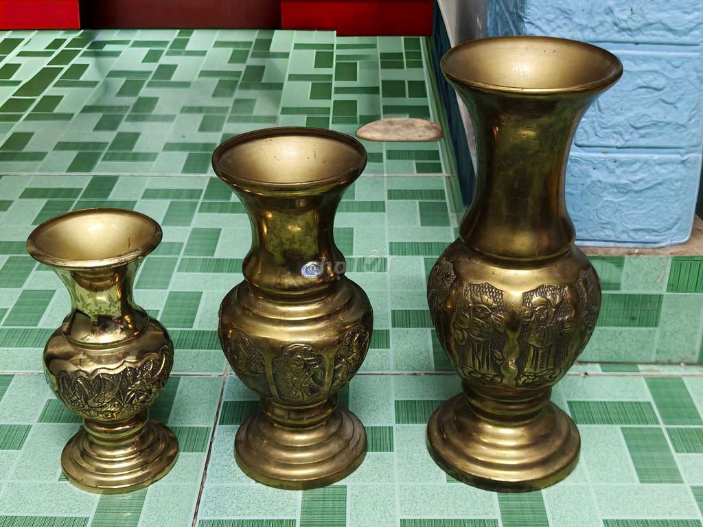 Lư đồng nguyên chất Vàng đồng 28cm. Mua bán Đồ sưu tầm, đồ cổ tại Quận Bình Tân Tp Hồ Chí Minh được đăng bởi Huyền Thoại hình 1