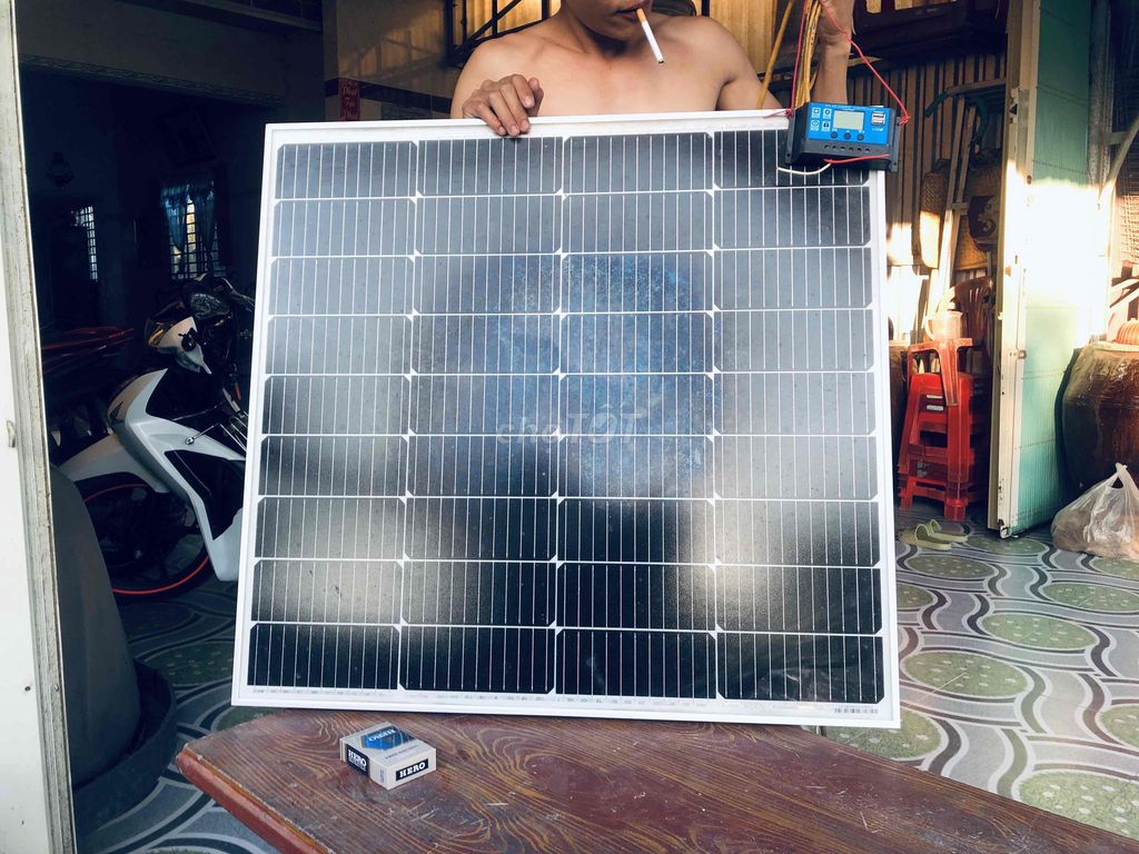Tấm pin năng lượng mặt trời 24V. Mua bán Đồ chuyên dụng, Giống nuôi trồng tại Huyện Mỏ Cày Nam Bến Tre được đăng bởi Duy Ng hình 1