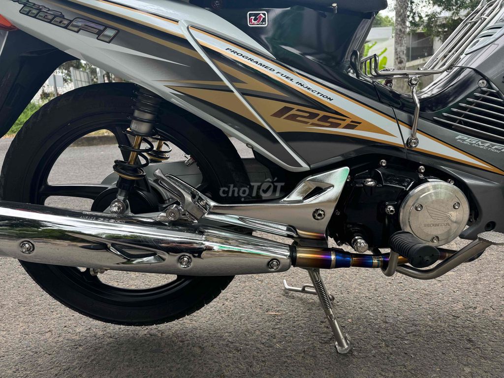 Honda Future Neo Fi Trắng Đen. Mua bán Xe máy tại Huyện Long Hồ Vĩnh Long được đăng bởi Khanh hình 8