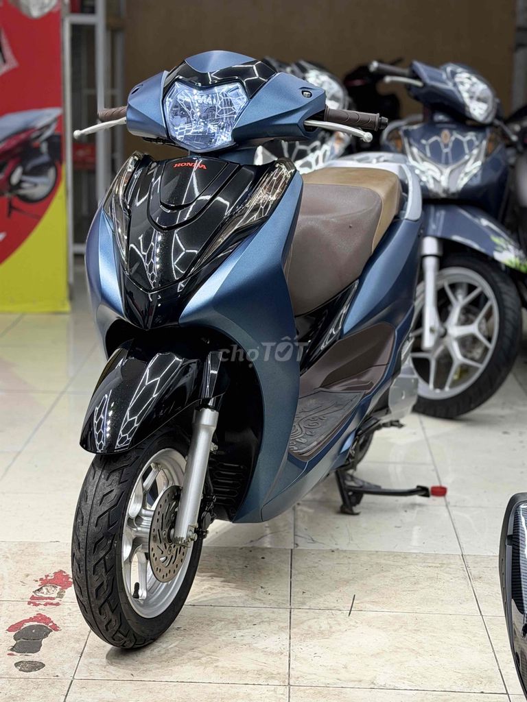 Honda Lead 2018 Смарткей серый