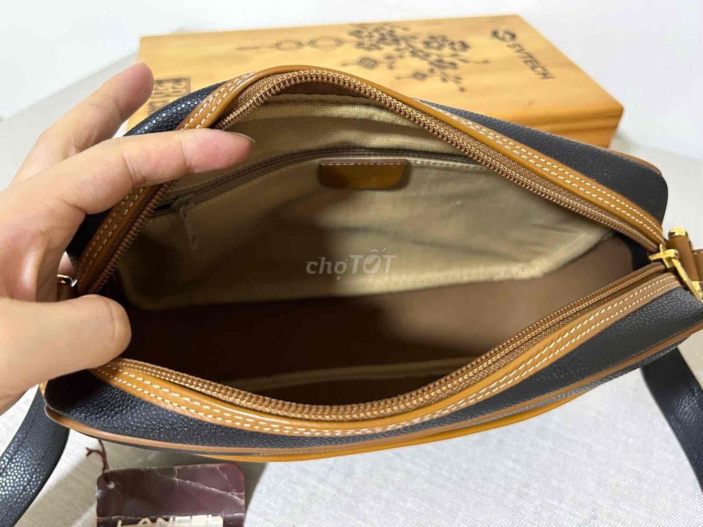 Túi đeo chéo Lancel Authentic. Mua bán Túi xách tại Thành phố Thủ Đức Tp Hồ Chí Minh được đăng bởi Mr T hình 5