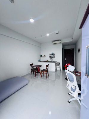 CHO THUÊ NEWLAVIDA 30M2 CÓ MÁYLẠNH, TỦ QUẦN ÁO, RÈM, GIÀNPHƠI CHỈ 3TR8