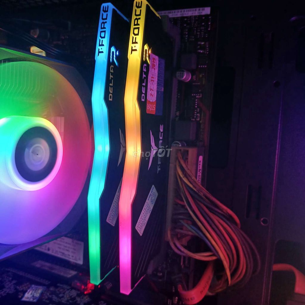 RAM TEAMGROUP T-FORCE DELTA RGB 8GB DDR4. Mua bán Linh kiện (RAM, Card...) tại Thành phố Tân An Long An được đăng bởi VŨ TRỌNG HIẾU hình 1
