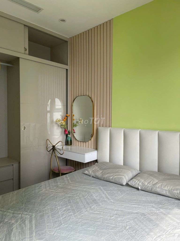 Cho thuê căn hộ Symphony, 65m2, 2PN, full đồ, Long Biên
