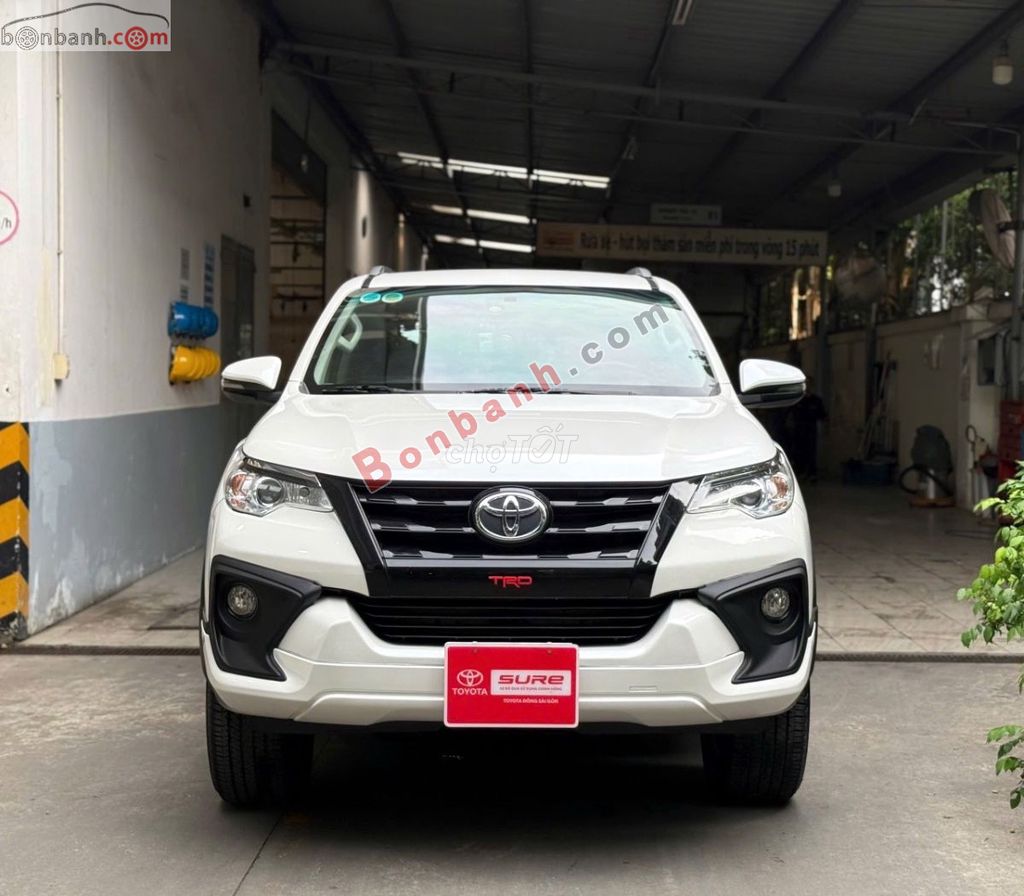 Toyota Fortuner 2.4G 4x2 AT 2019 - 820 Triệu. Mua bán Ô tô tại Quận Gò Vấp Tp Hồ Chí Minh được đăng bởi Hiền Toyota hình 1