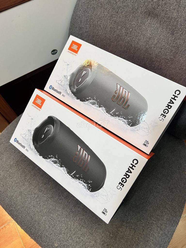 Loa Bluetooth JBL Charge 5 Đen Mới . Mua bán Tivi, Âm thanh tại Quận Hai Bà Trưng Hà Nội được đăng bởi Nguyễn Văn Hùng hình 1