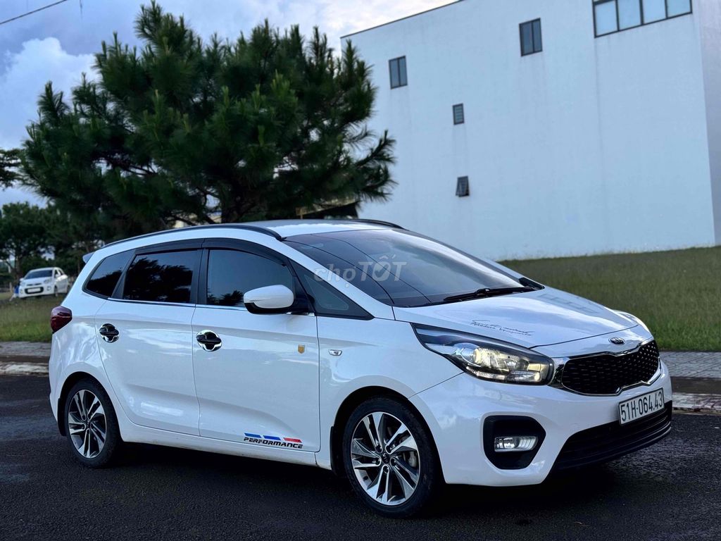 Kia Rondo 2019 Rondo GMT - 95000 km. Mua bán Ô tô tại Thành phố Pleiku Gia Lai được đăng bởi Phạm Tiến Hoàng hình 8