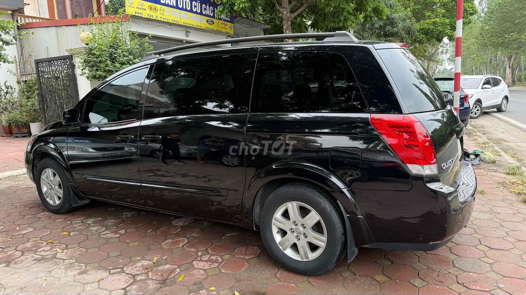 Nissan Quest 2003 - 125863 km