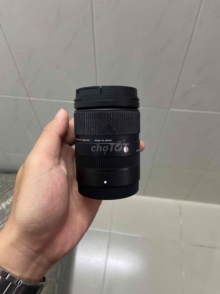 Ống kính Sigma 18-50mm f/2.8 DC DN Đen 99% mới. Mua bán Máy ảnh, Máy quay tại Quận 10 Tp Hồ Chí Minh được đăng bởi Hào Thái hình 1