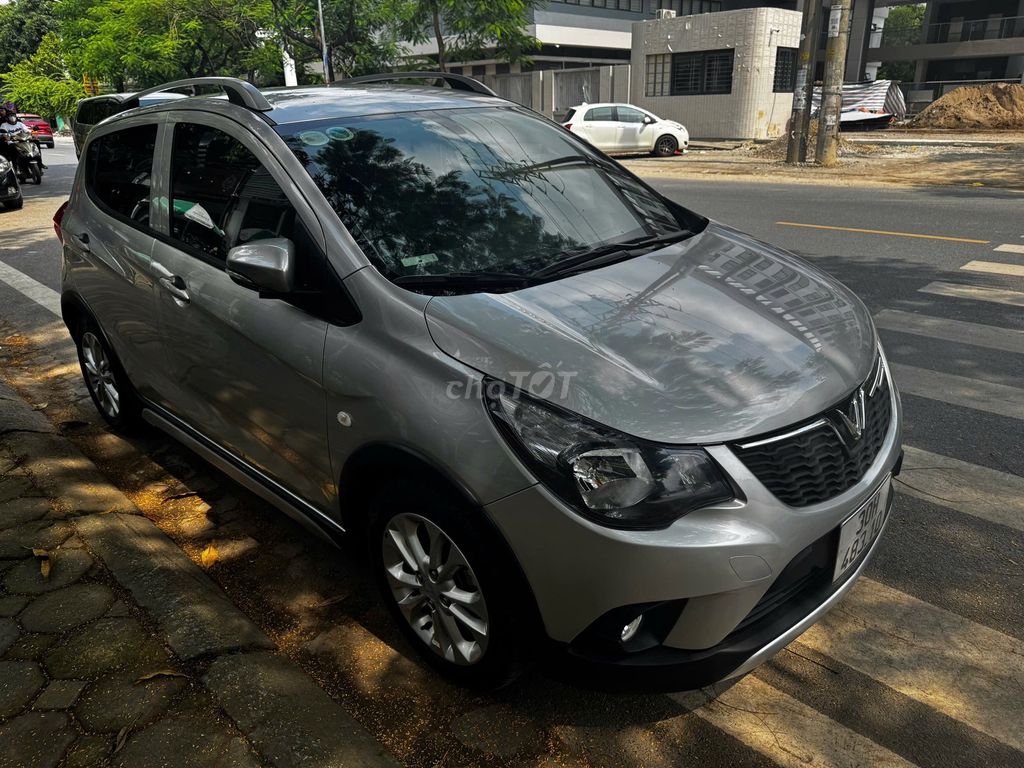 Ô tô VinFast Fadil 2021 màu bạc, 35.000 km. Mua bán Ô tô tại Quận Hoàng Mai Hà Nội được đăng bởi Nguyễn Hải Hoàng hình 2