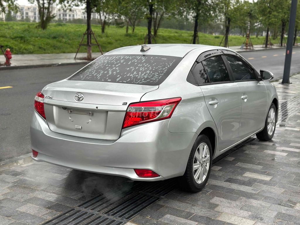 Cần bán Vios E 2017 MT Bạc Full Đồ. Mua bán Ô tô tại Quận Hoàng Mai Hà Nội được đăng bởi Thang Pham hình 16