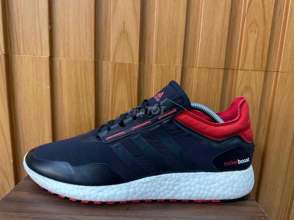 Giày Adidas chính hãng size 44 mới keng zin 96%