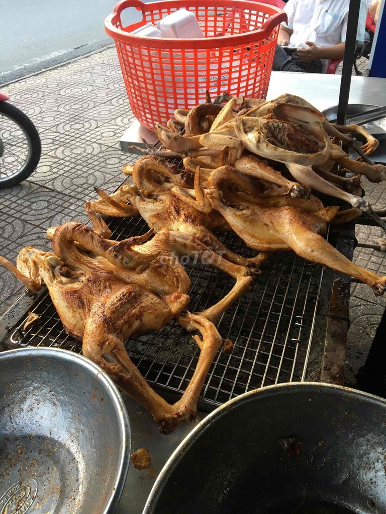 Gà nướng muối ớt Vĩnh Long cay mặn. Mua bán Đồ ăn, thực phẩm và các loại khác tại Thành phố Vĩnh Long Vĩnh Long được đăng bởi hiêp phat hình 1