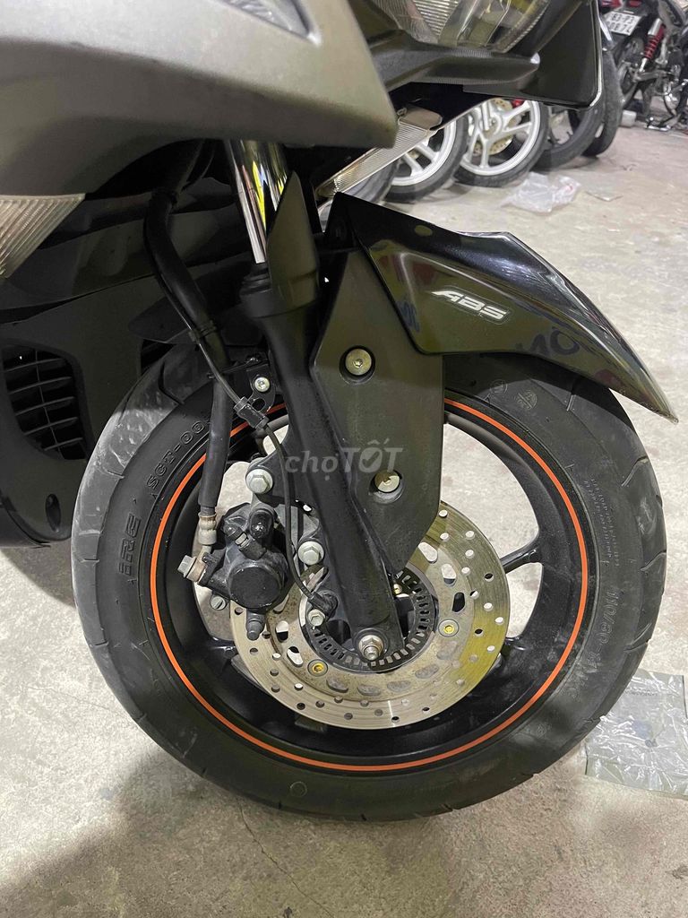 Yamaha NVX 155 VVA 2018 ABS Xám cam. Mua bán Xe máy tại Huyện Hóc Môn Tp Hồ Chí Minh được đăng bởi Nguyễn Văn Hợp hình 2