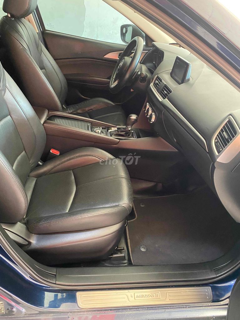 Mazda 3 2019 1.5L Premium. Mua bán Ô tô tại Quận Thanh Xuân Hà Nội được đăng bởi Nguyen van Nam hình 8