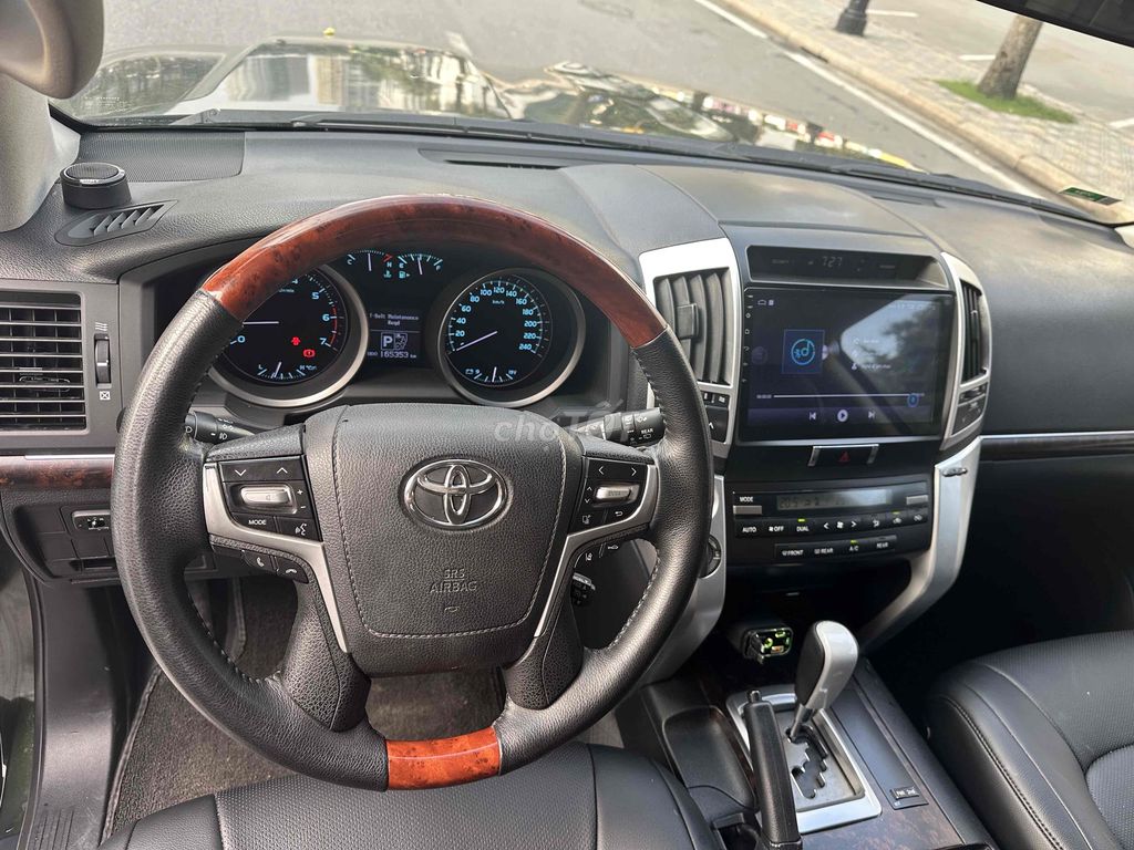 Toyota Land Cruiser 2011 - 170000 km. Mua bán Ô tô tại Quận Long Biên Hà Nội được đăng bởi Nguyễn Văn Tuấn hình 10