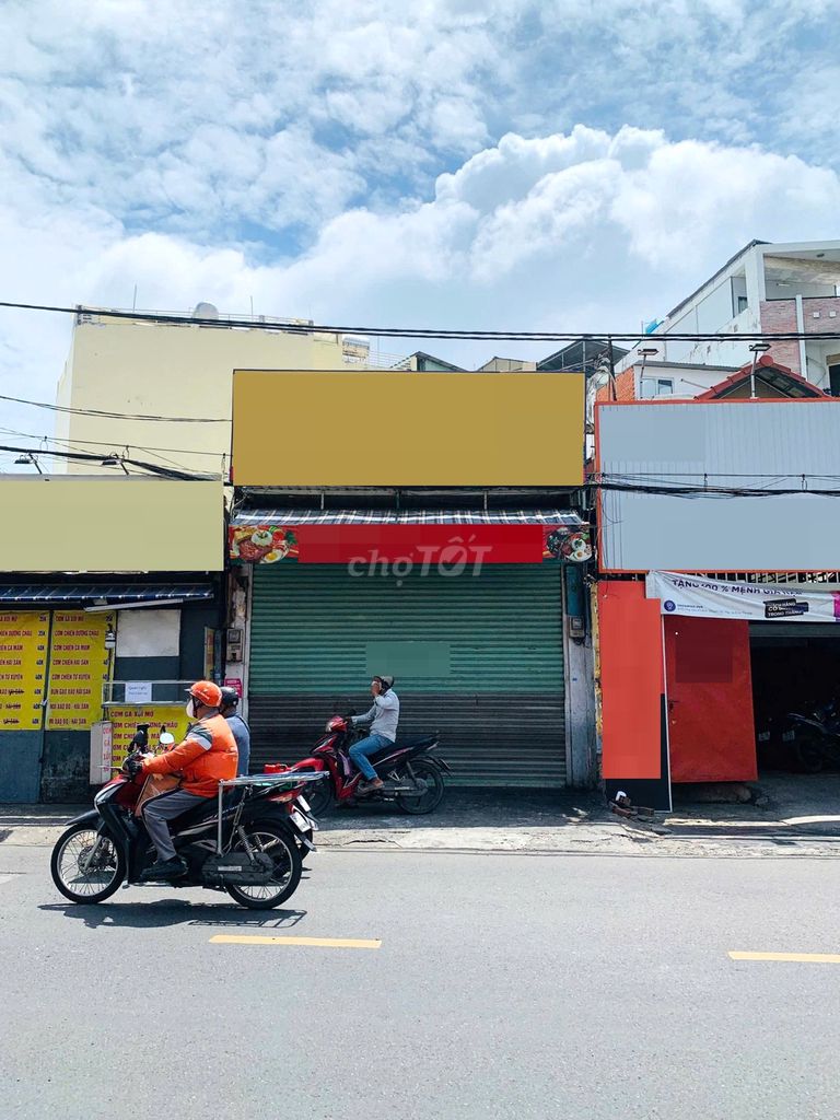 MẶT TIỀN UNG VĂN KHIÊM 4,5X18M GẦN HUTECH CHO MỞ QUÁN ĂN,..