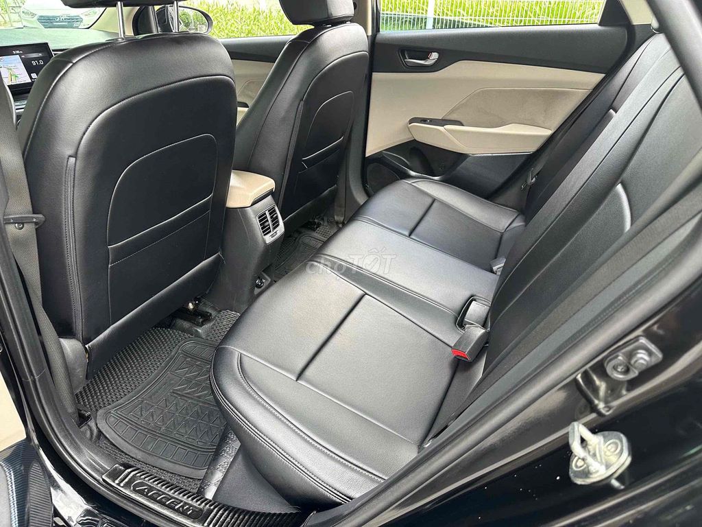 Cần Bán  Hyundai Accent 2021 1.4 AT  số tự động. Mua bán Ô tô tại Quận Hoàng Mai Hà Nội được đăng bởi Anh Tuy hình 12