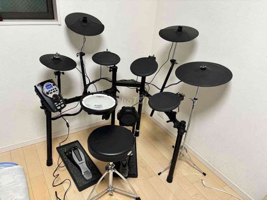 Trống Roland TD11 K