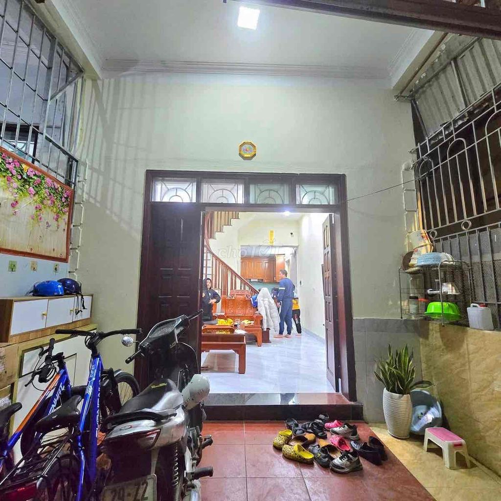 BÁN NHÀ CỔ NHUẾ – LÔ GÓC 3 THOÁNG – Ô TÔ 5 TẠ QUAY ĐẦU TRƯỚC CỬA. Mua bán nhà ở tại Quận Bắc Từ Liêm Hà Nội được đăng bởi Hoài Thu  hình 1