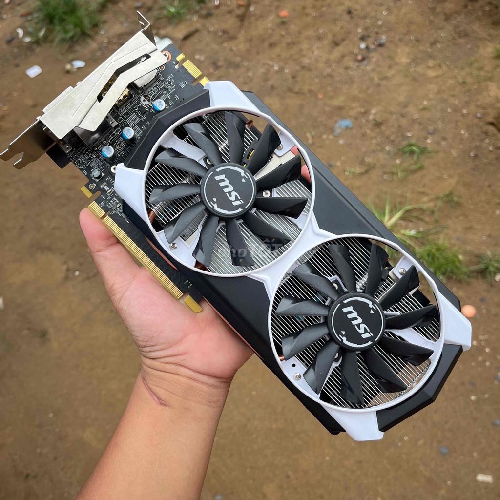 Mới lụm được con 970 4gd5 nhỉnh hơn 1050ti chút