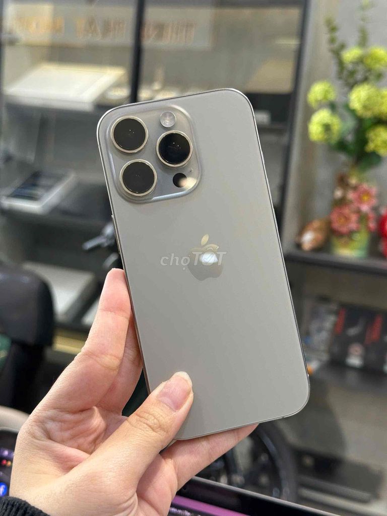 Apple iPhone 16 Pro 128GB Natural Hàn Quốc LikeNew. Mua bán Điện thoại tại Quận 8 Tp Hồ Chí Minh được đăng bởi TRƯỜNG MOBILE  hình 1