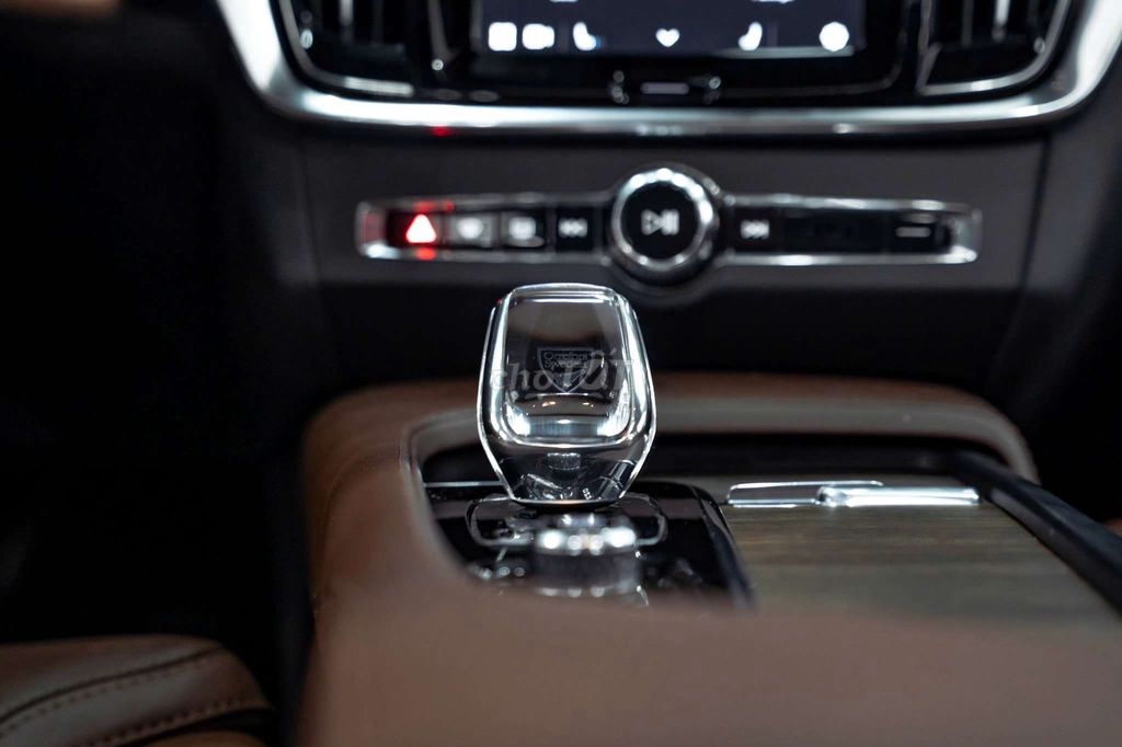 Volvo S90 LWB Ultimate B6 AWD siêu lướt 12.800km. Mua bán Ô tô tại Quận 7 Tp Hồ Chí Minh được đăng bởi Hoàn Lee Xe Lướt hình 17