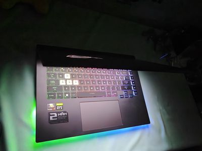 Laptop Asus Gaming ROG Strix G513IE-HN246W. Mua bán Laptop tại Huyện Đồng Phú Bình Phước được đăng bởi thế anh