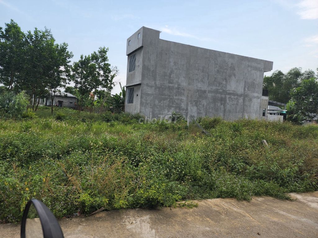 Bán lô đường bê tông 5m gần trục Vành Đai, thôn Dương Sơn, xã Hoà Châu