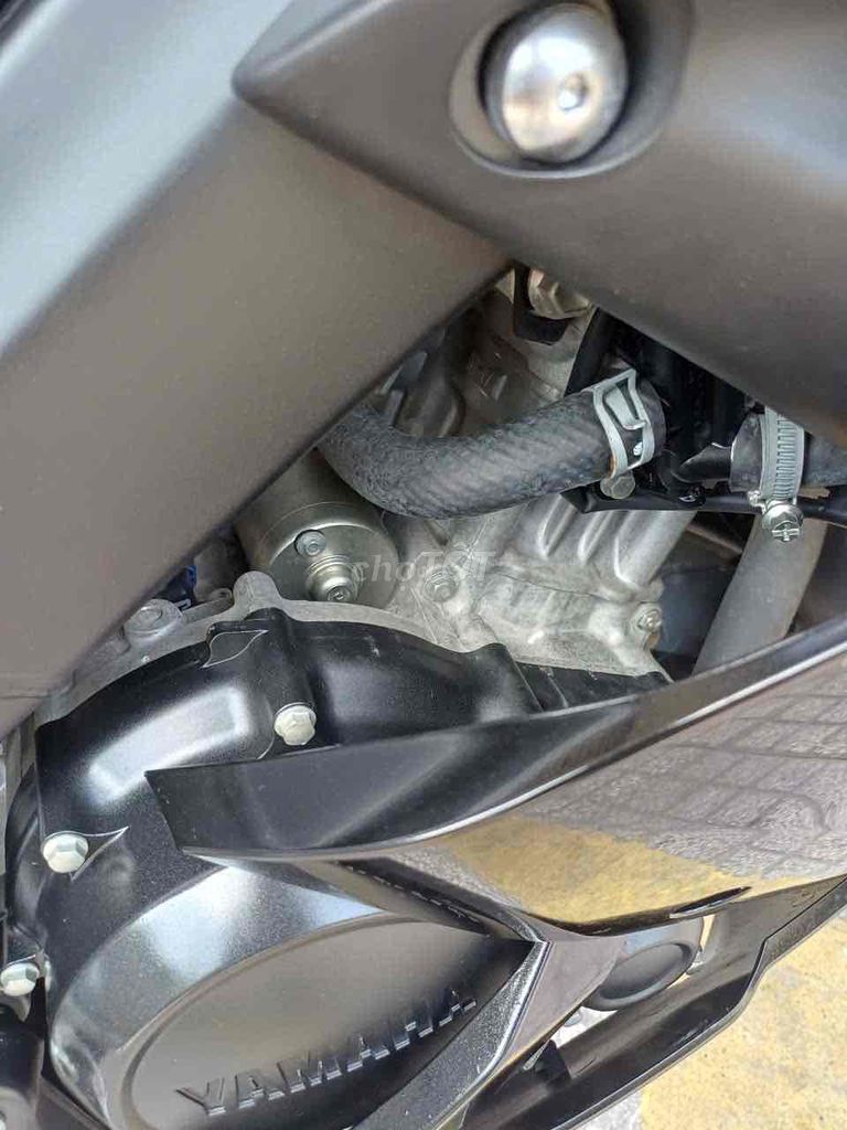 moto Yamaha R15 12/2020 đi đúng 4.178km chính chủ.. Mua bán Xe máy tại Quận Bình Tân Tp Hồ Chí Minh được đăng bởi Lê Văn Khang hình 2