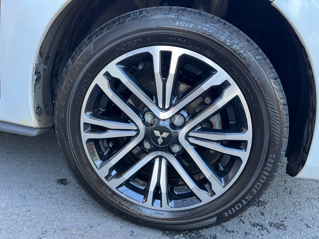 Mitsu Attrage Pre 21 PK cam 360 độ QSD chính hãng. Mua bán Ô tô tại Quận 11 Tp Hồ Chí Minh được đăng bởi XE MỚI VÀ QUA SỬ DỤNG CHÍNH HÃNG hình 13